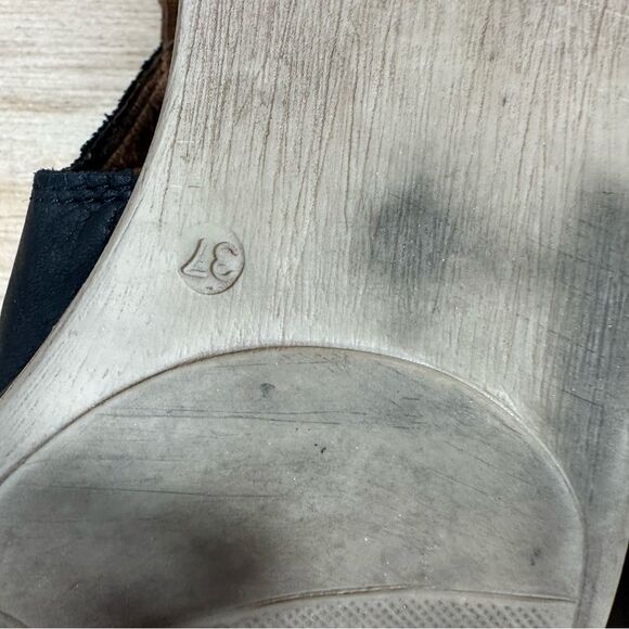 Miz Mooz Dipper Leather Sandals Women’s Size 6.5 - Picture 8 of 9